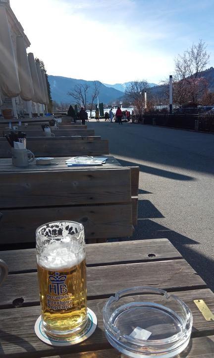 Bräustüberl & Biergarten Valley